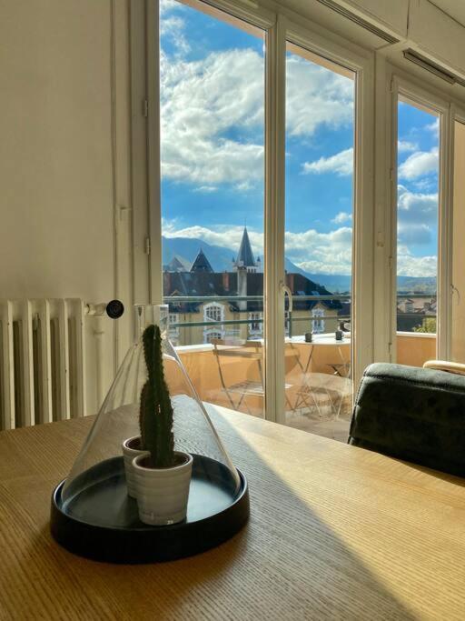 Toit-Terrasse Traversant Plein Centre 100M Du Lac Apartment Annecy Ngoại thất bức ảnh