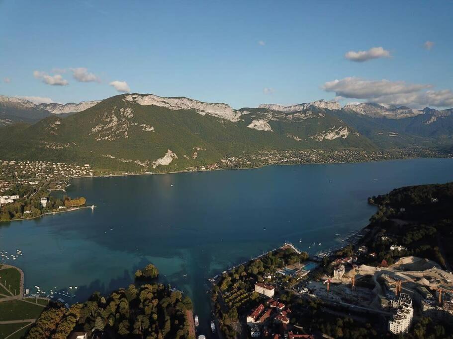 Toit-Terrasse Traversant Plein Centre 100M Du Lac Apartment Annecy Ngoại thất bức ảnh