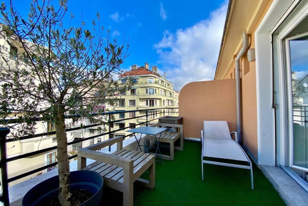 Toit-Terrasse Traversant Plein Centre 100M Du Lac Apartment Annecy Ngoại thất bức ảnh